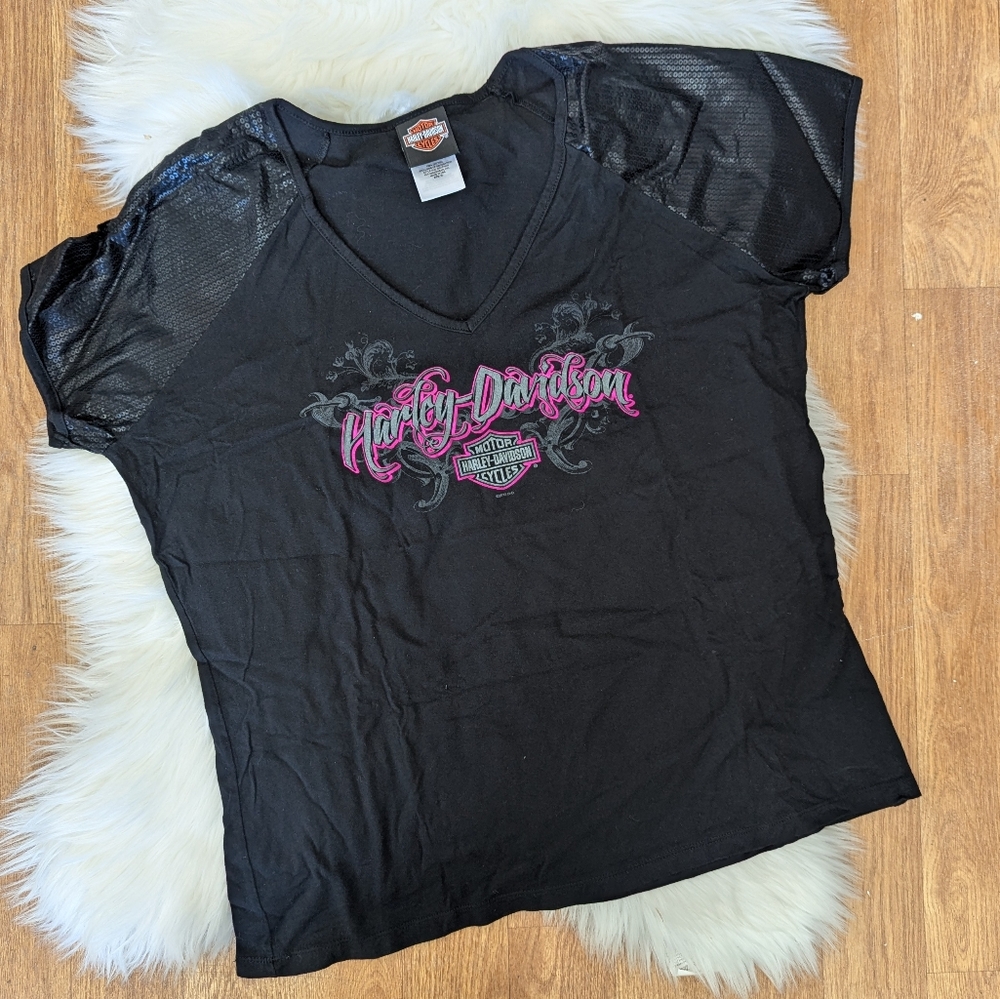 Harley Davidson Faux Sequin V-neck T-shirt With Pink Metallic Print